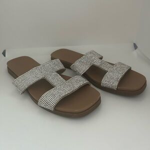 Kelly & Katie sparkly sandals for the summer!